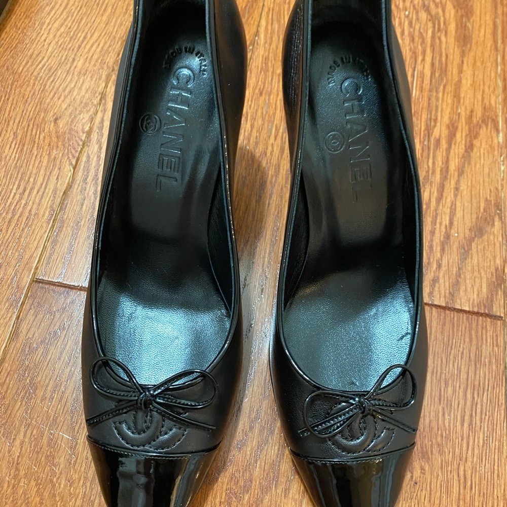 Chanel Women’s Leather with Patent Leather Accents